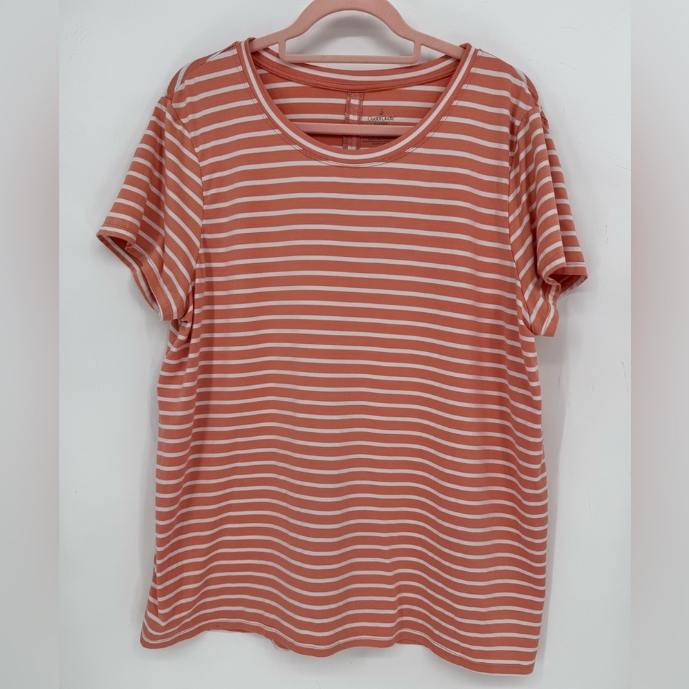 Cuddl Duds Flexwear Women's Peach & White Striped Top Slit in Back Plus Size 1X